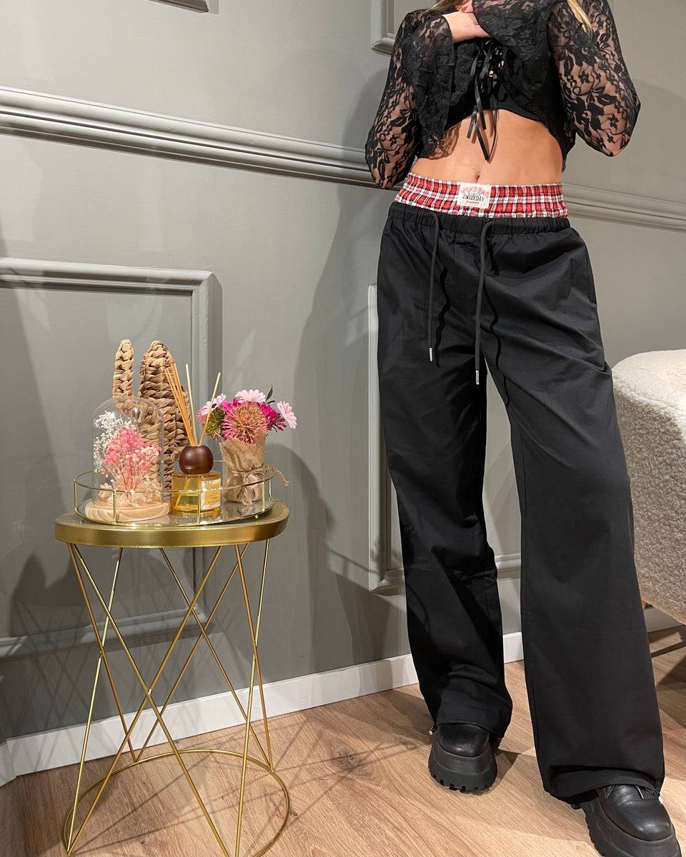 Lovely Sisters Pantalone cowboy nero Presa