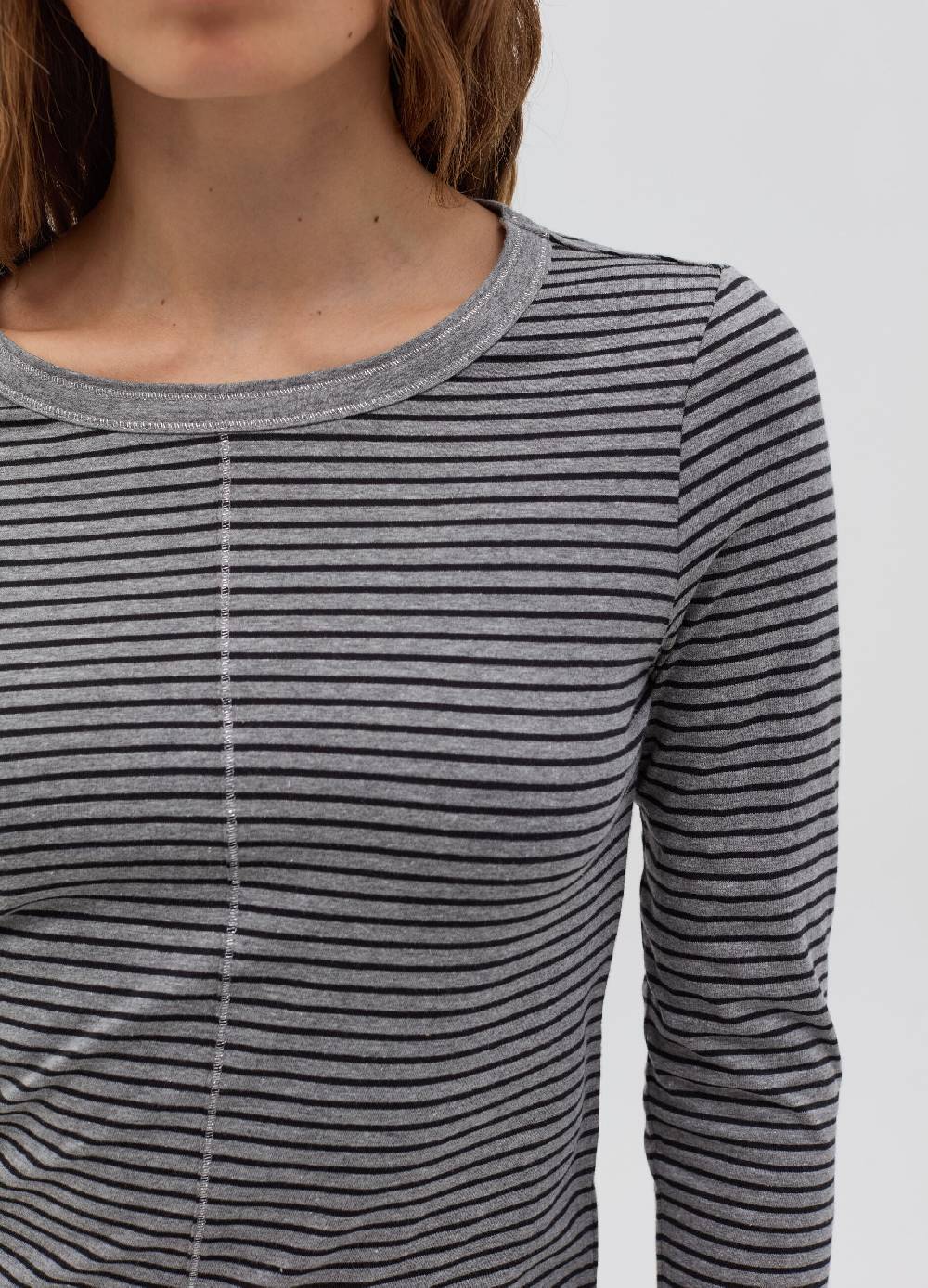 OVS T-shirt a righe sottili con maniche lunghe Vendita Calda