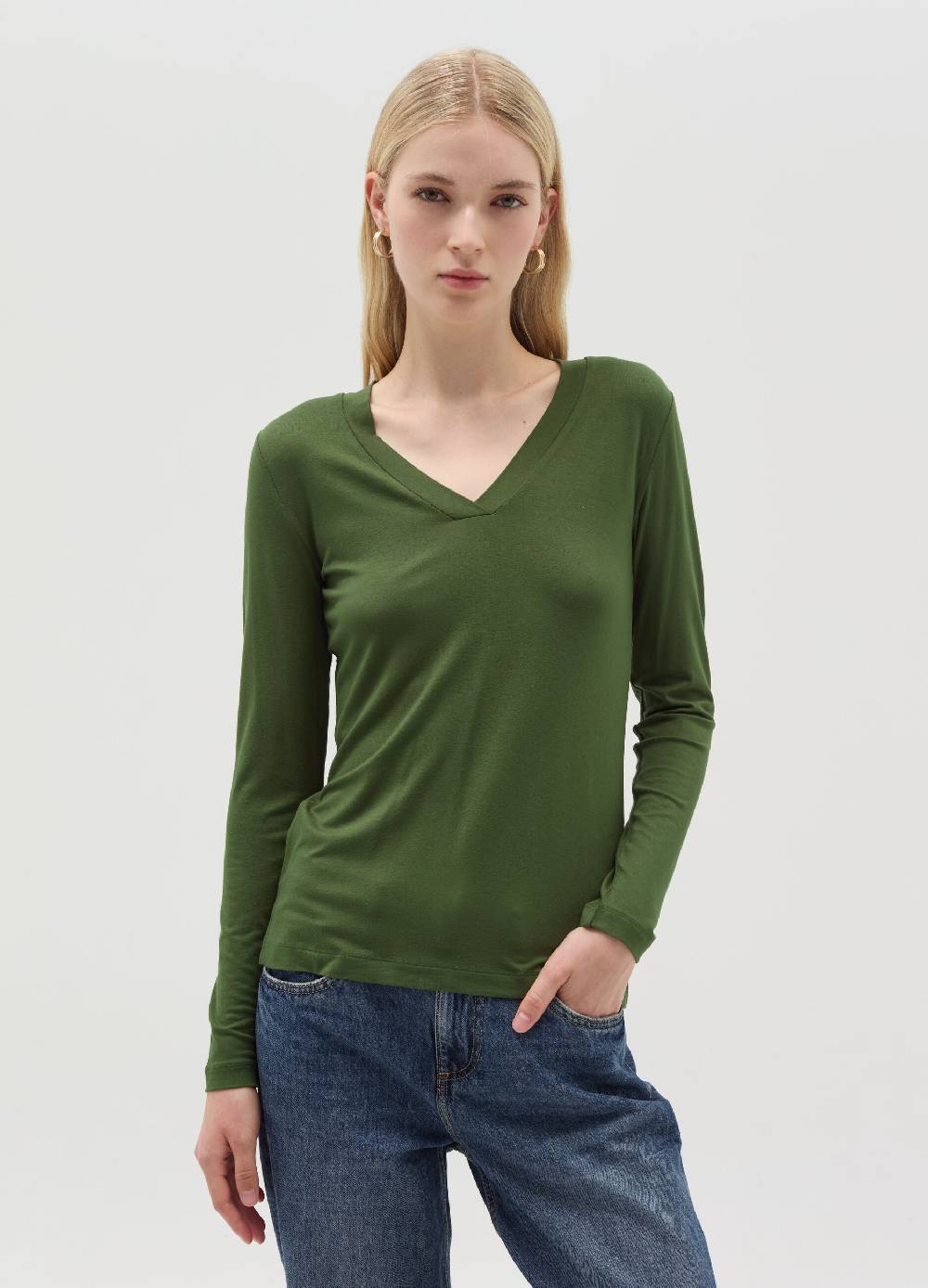 OVS T-shirt in viscosa stretch con scollo a V Soddisfazione Garantita