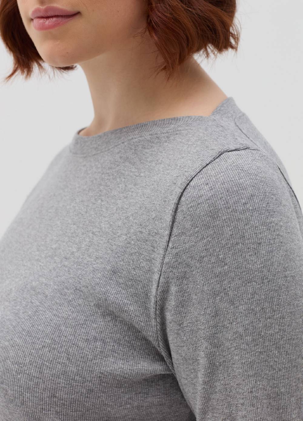 MYA T-shirt a costine con scollo a barca Curvy Negozio