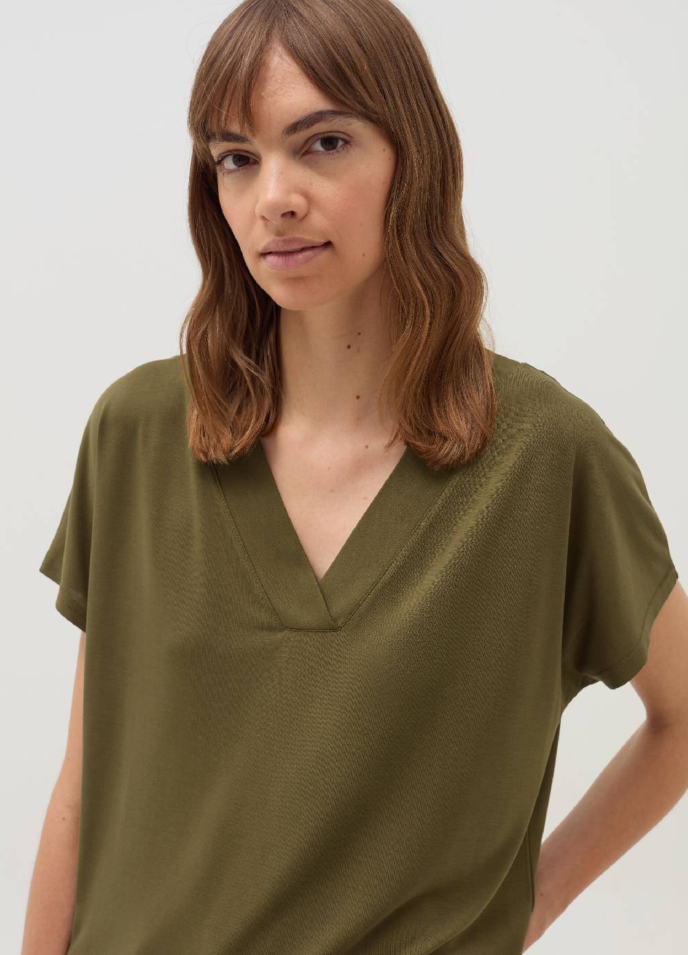 OVS T-shirt con scollo a V maniche a kimono In Vendita
