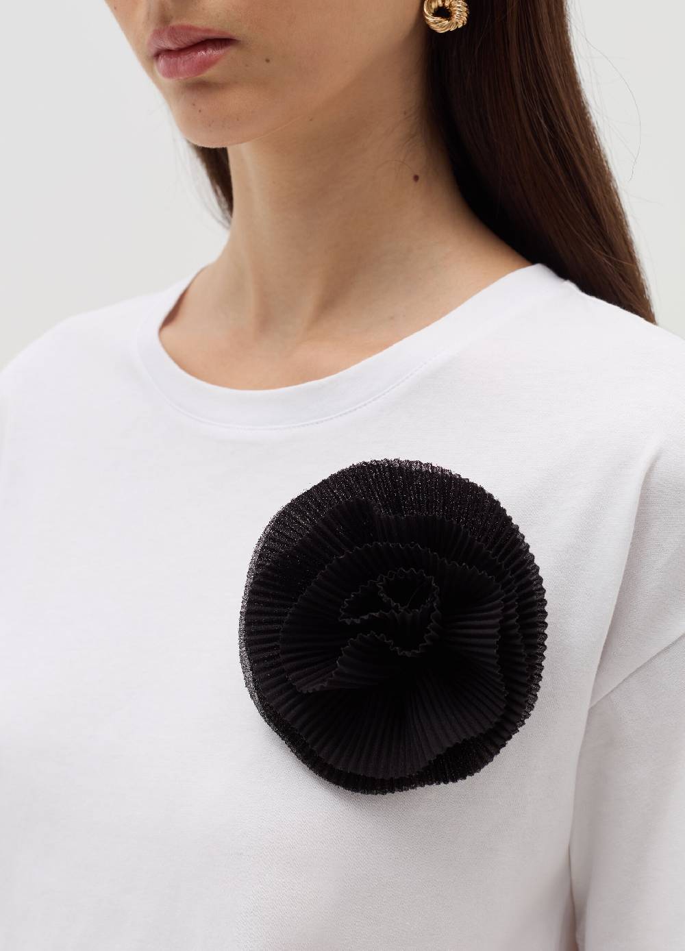 OVS T-shirt con applicazione floreale Promozione Limitata