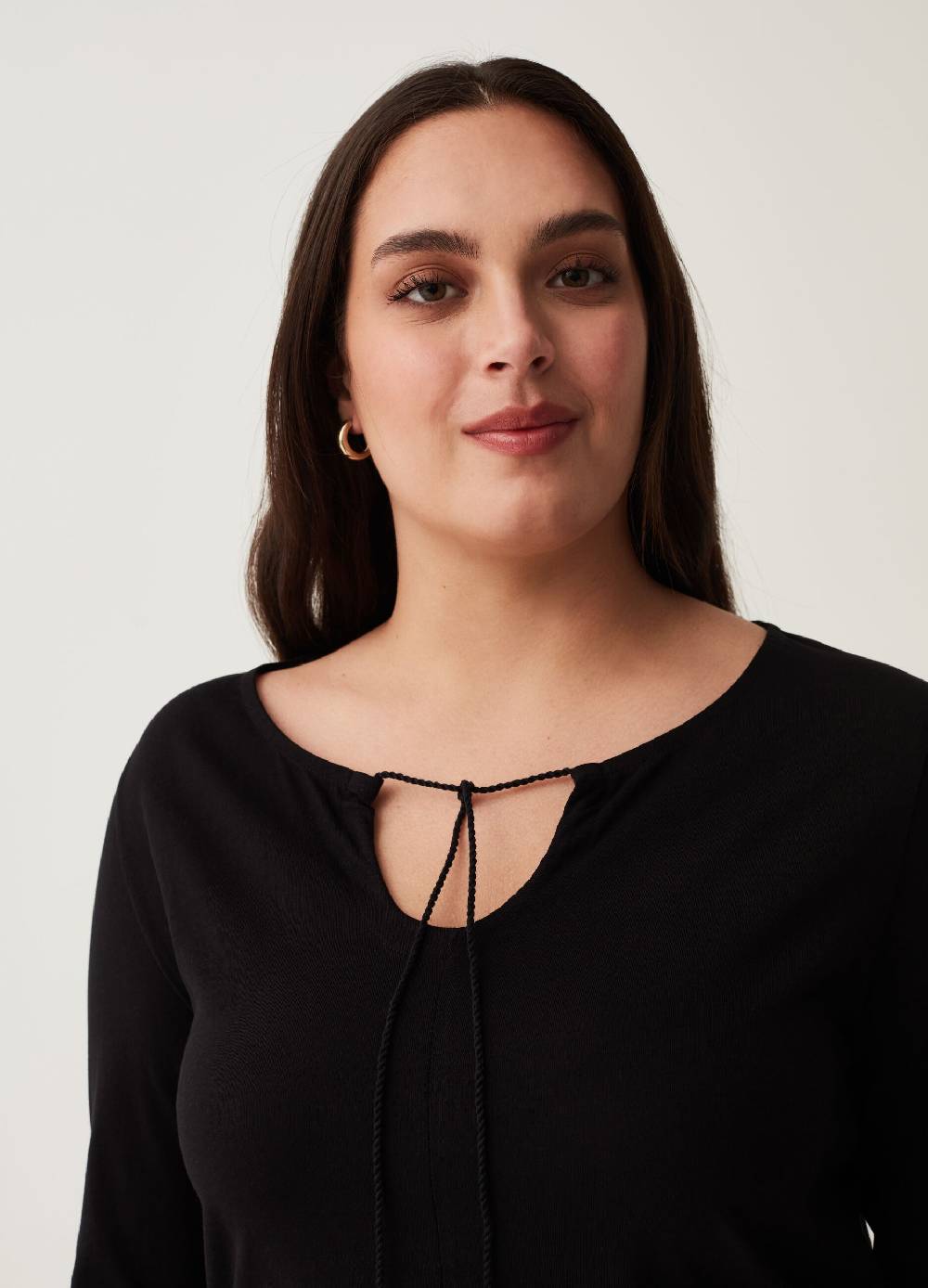 MYA T-shirt a maniche lunghe con laccetto Curvy Offerta