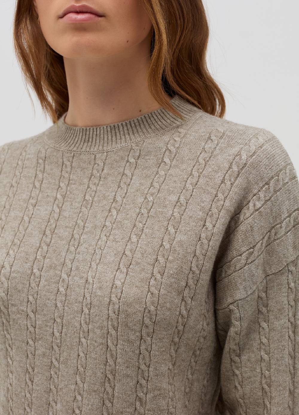 HYBRID Pullover a coste con lavorazione intrecciata Pezzi Unici