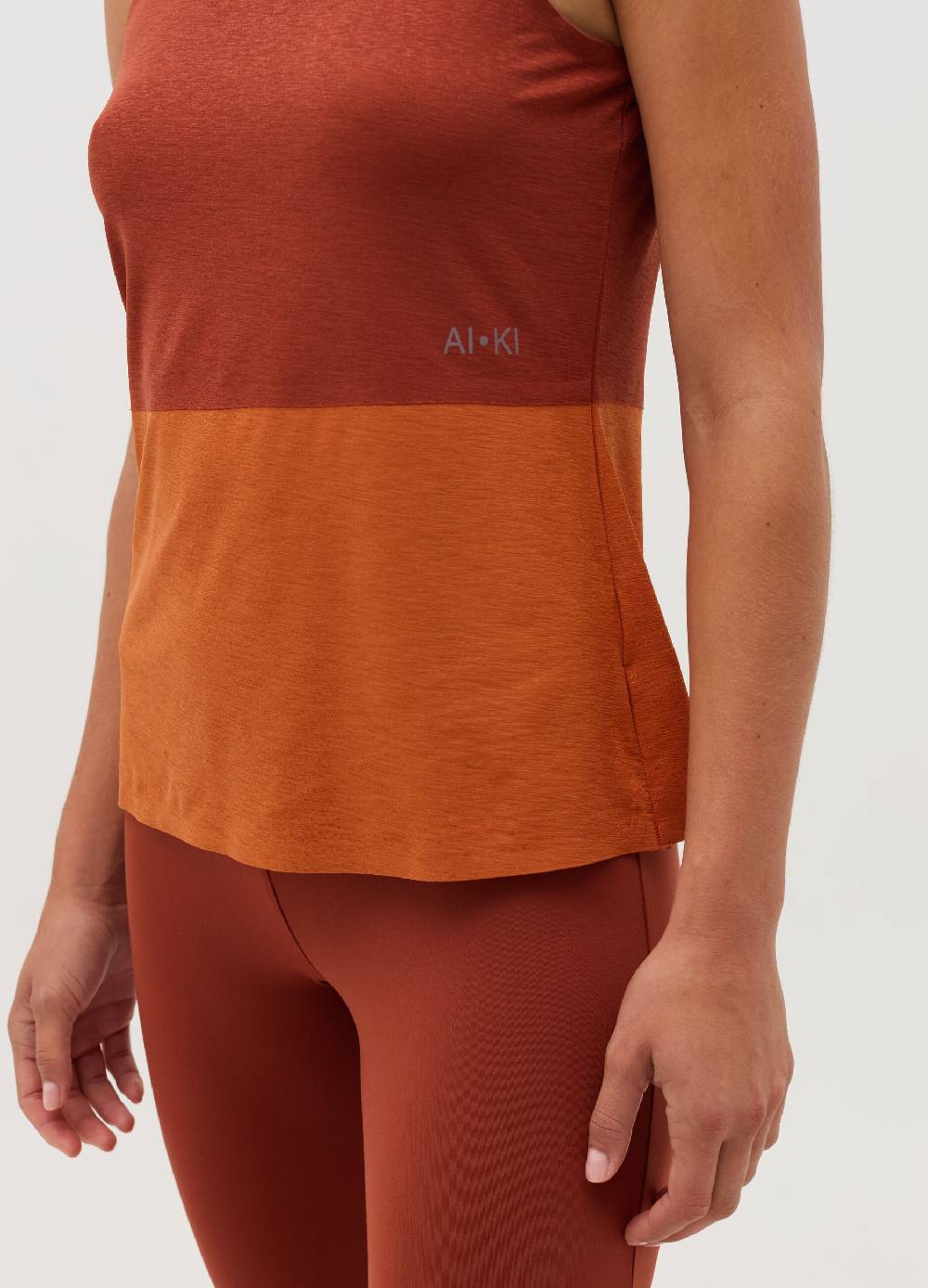 OVS ACTIVE Tank top color-block Offerta
