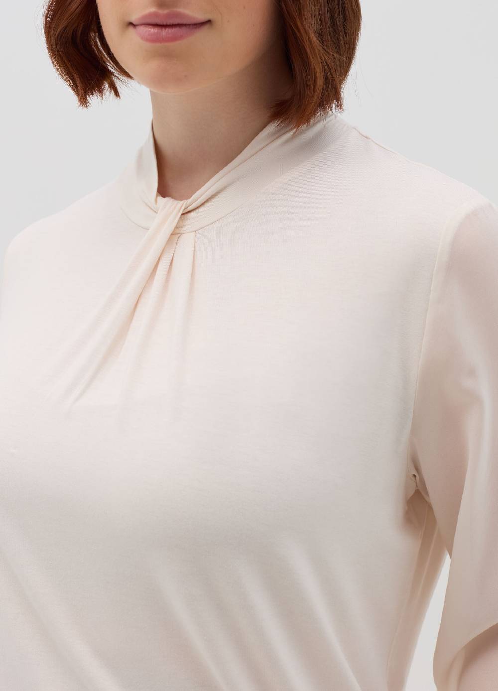 MYA T-shirt in viscosa stretch con nodo Curvy Offerta