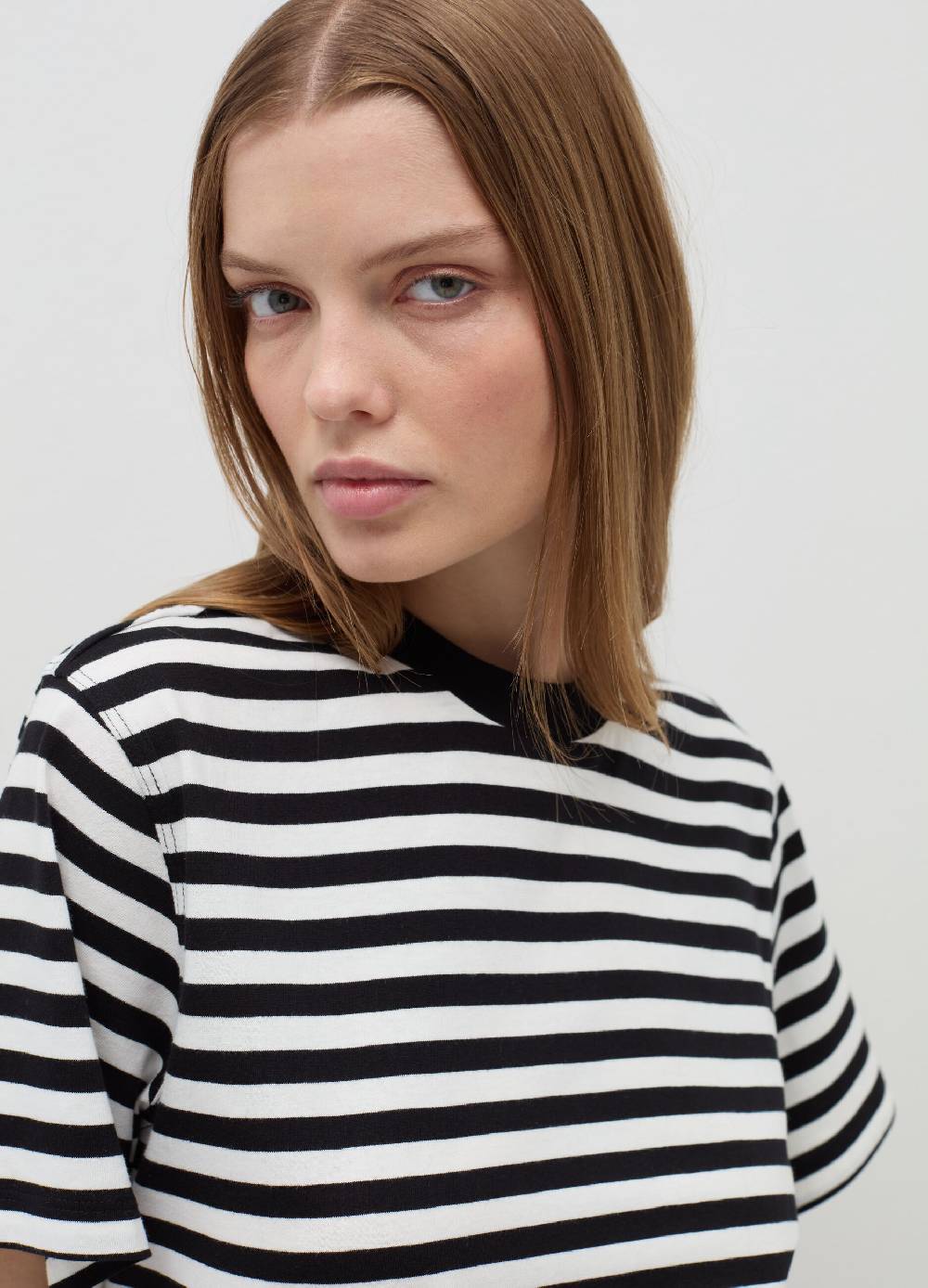B. ANGEL T-shirt relaxed fit in cotone Sottocosto