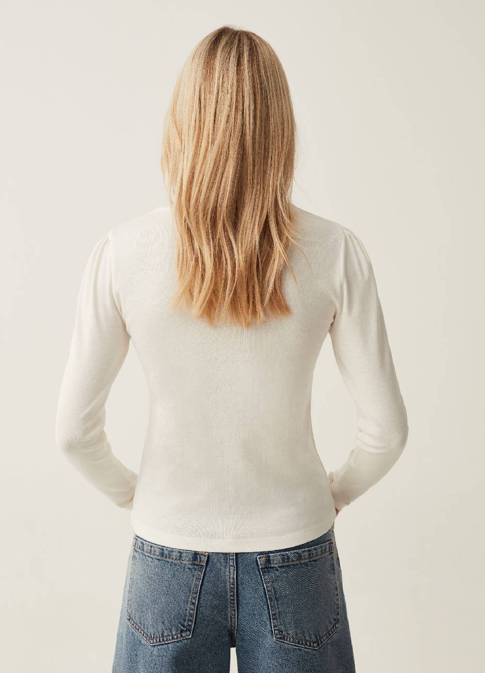 OVS T-shirt con dettaglio traforato In Linea