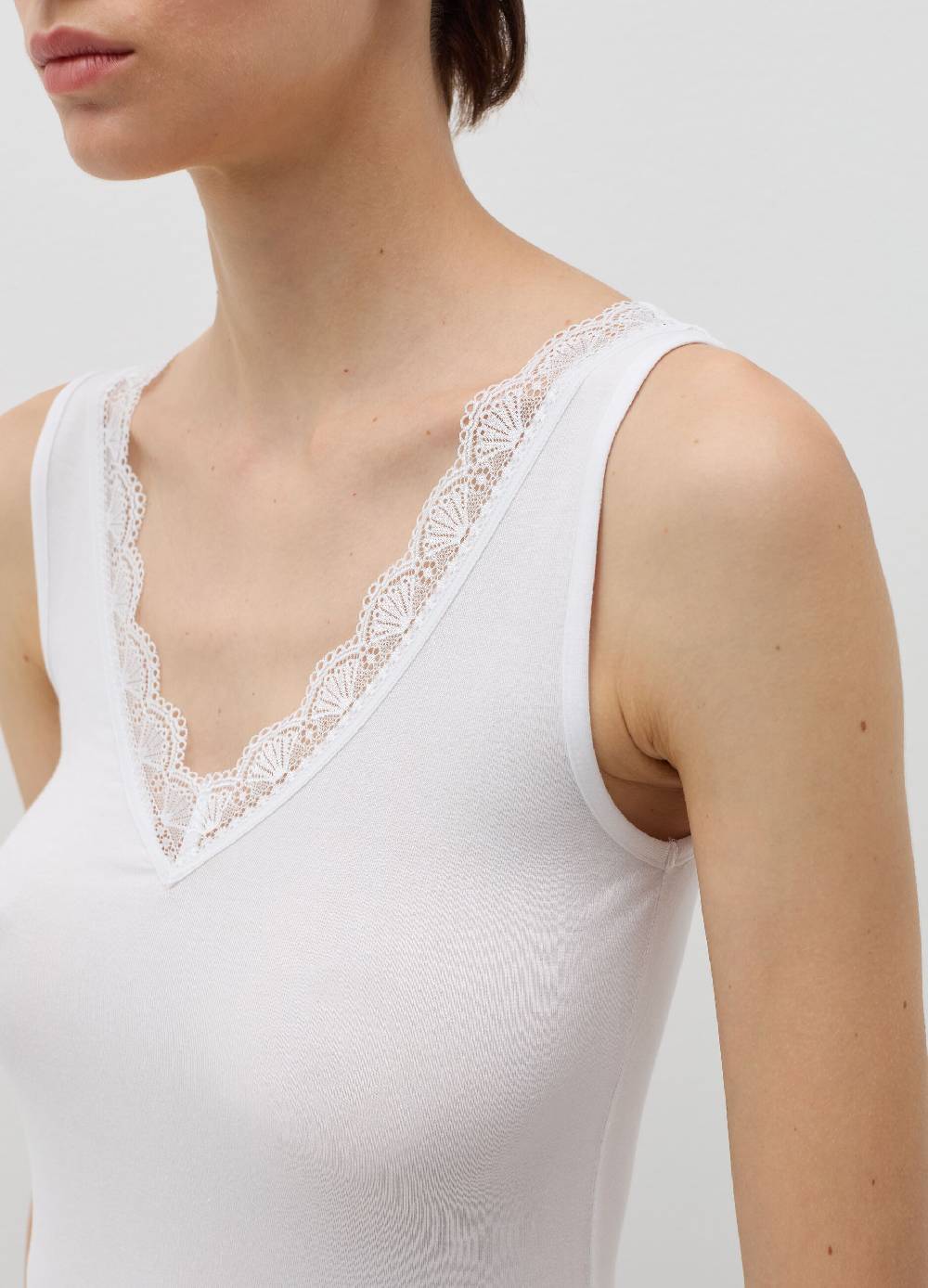 OVS Canotta in viscosa stretch con pizzo Offerte speciali