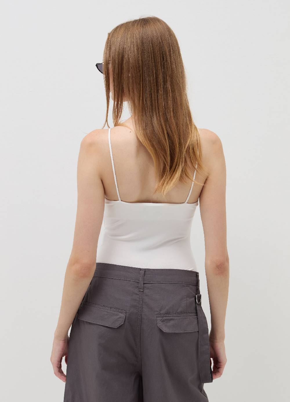 B. ANGEL Body con spalline sottili In Linea