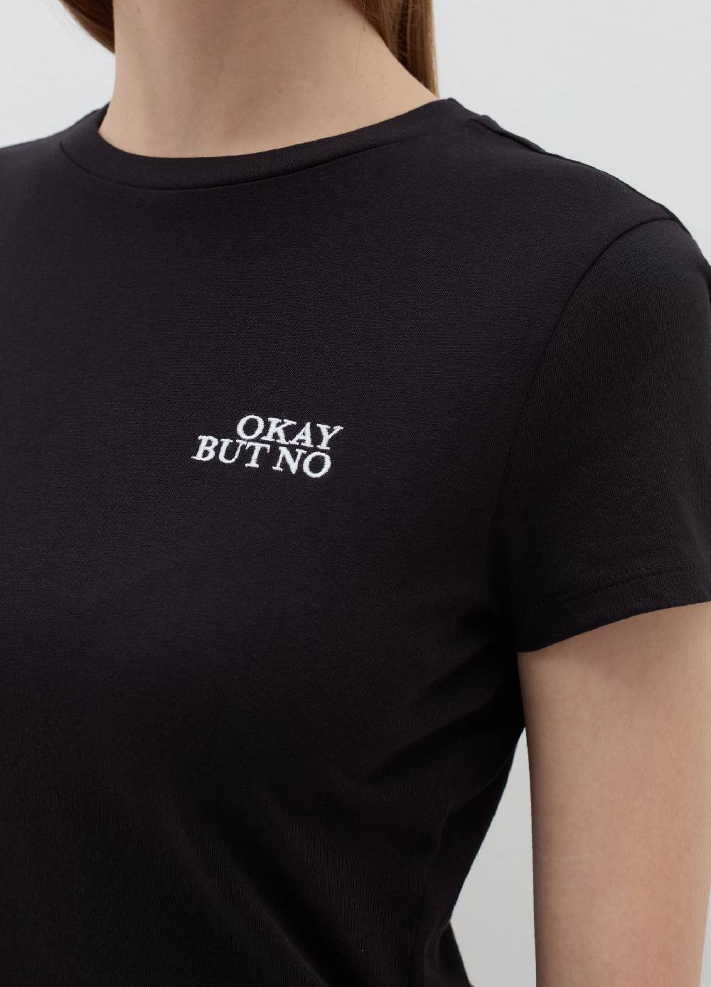 B. ANGEL T-shirt crop con ricamo lettering Vendita Calda