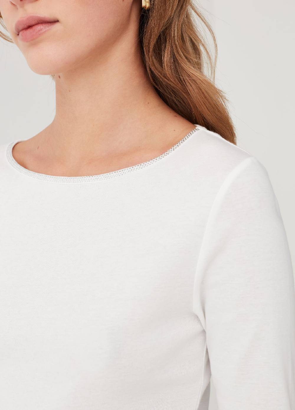 OVS T-shirt scollo rotondo con profilo in strass Convenienza