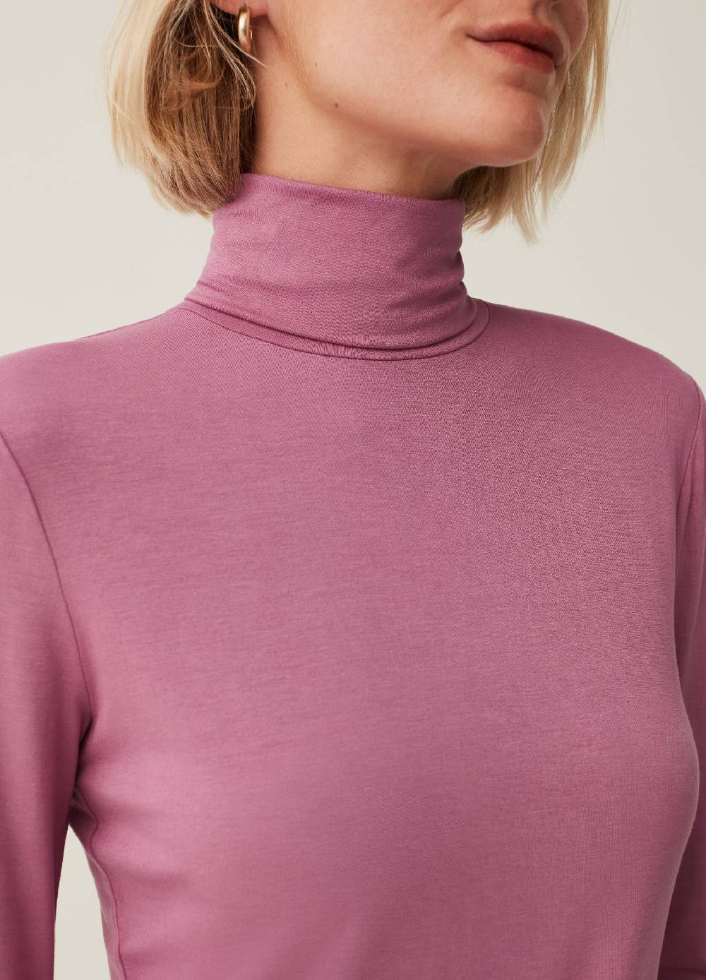 OVS T-shirt a collo alto con maniche lunghe Negozio
