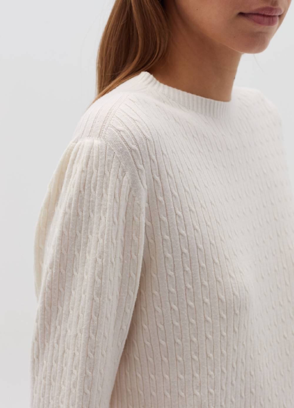 HYBRID Maglia a coste piatte con lavorazione intrecciata Saldi