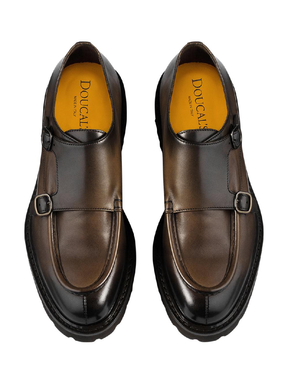 Doucal's Scarpe Doucal's - DU2738PHILUF159TM45 Offerta