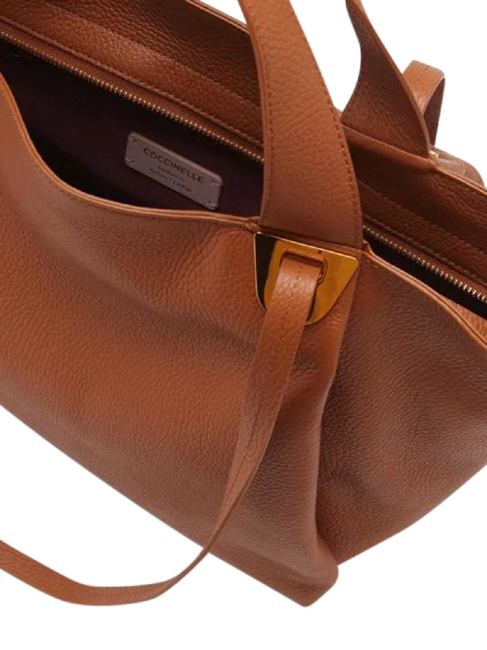 Coccinelle Borsa Coccinelle Oliver medium- E1REA110201 Vendita Calda