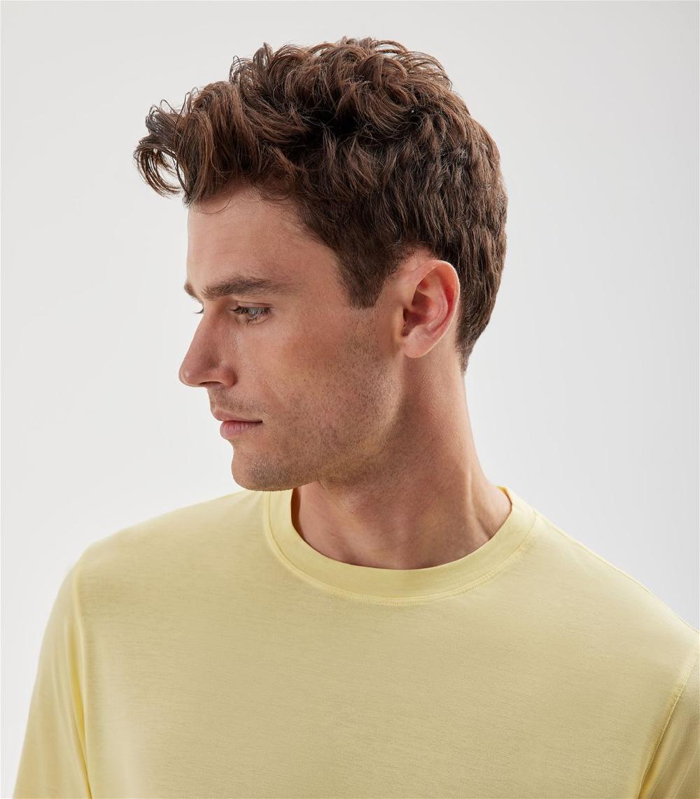 S.Moritz T-shirt gialla da uomo in cotone crepe | S.Moritz Sito Ufficiale Saldi Di Fabbrica