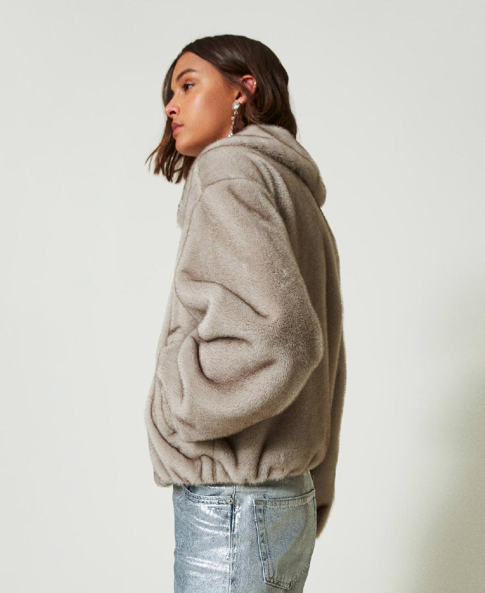 Scee by twin set Giacca corta in faux fur Moda