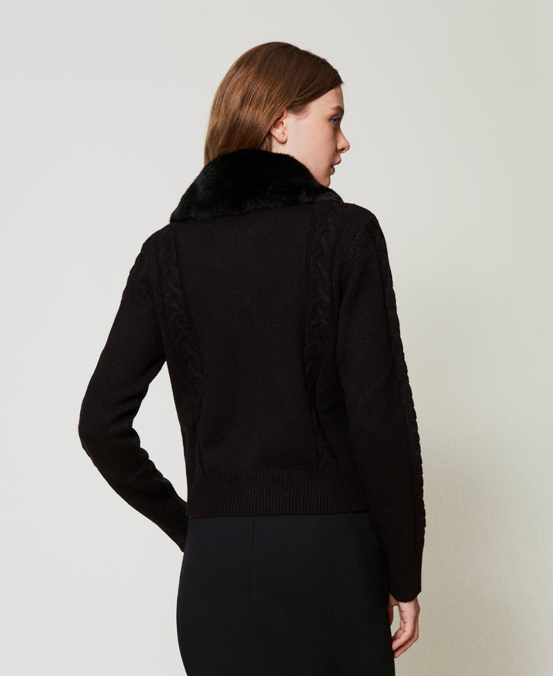 Scee by twin set Cardigan corto con collo in faux fur Moda