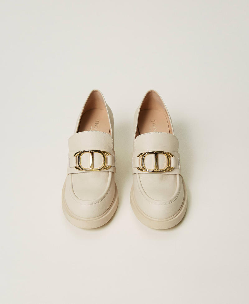 Scee by twin set Mocassini alti con morsetto Oval T In Saldo