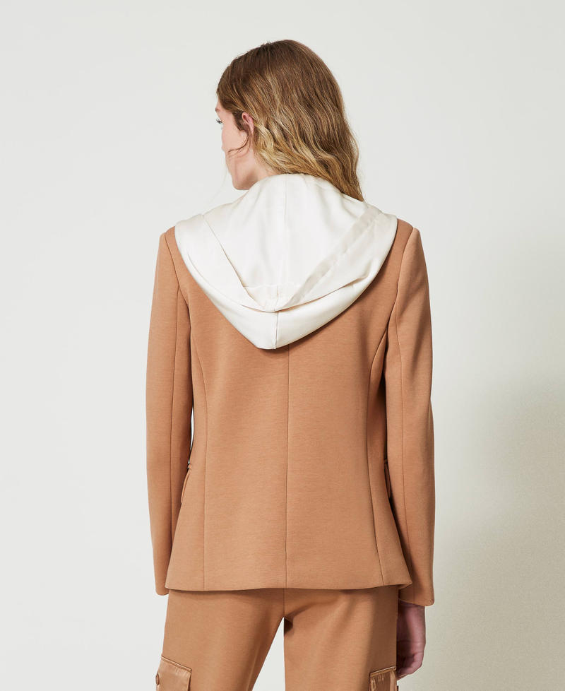Scee by twin set Giacca blazer in tessuto scuba con cappuccio Fino Al -60%