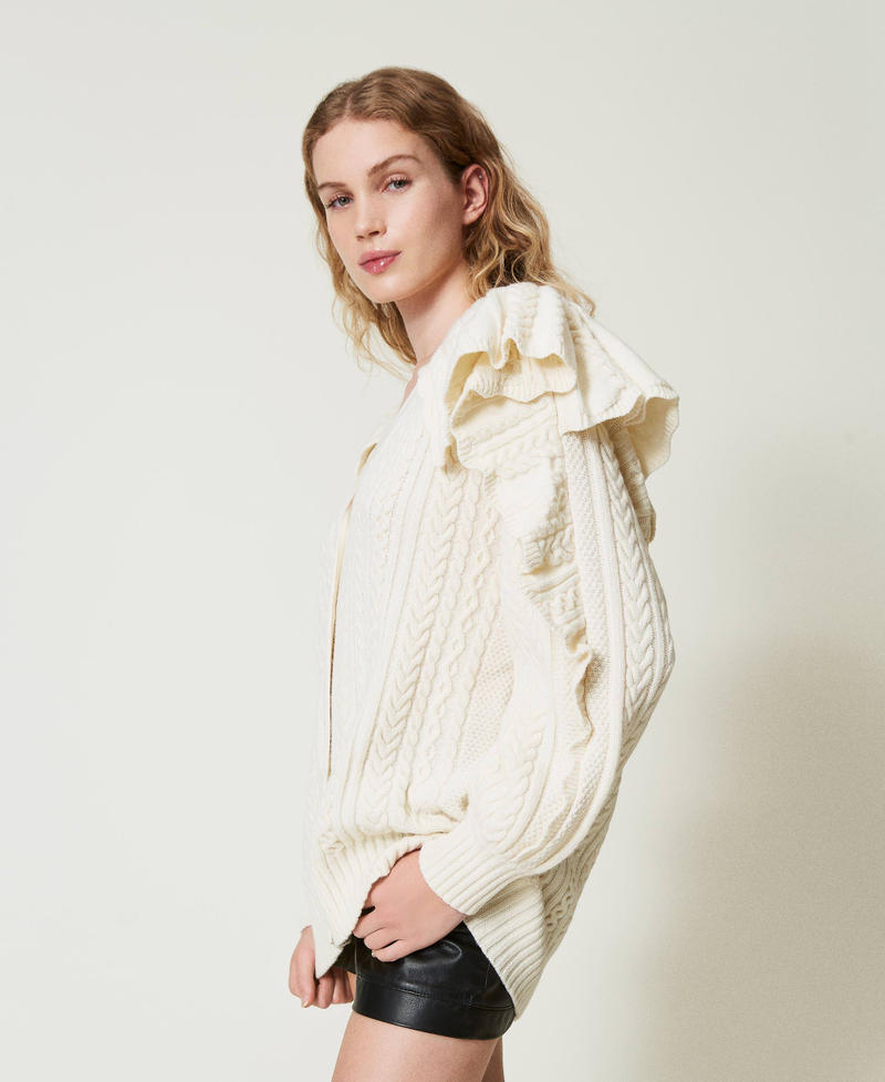 Scee by twin set Cardigan in misto lana con volant Spedizione Gratuita