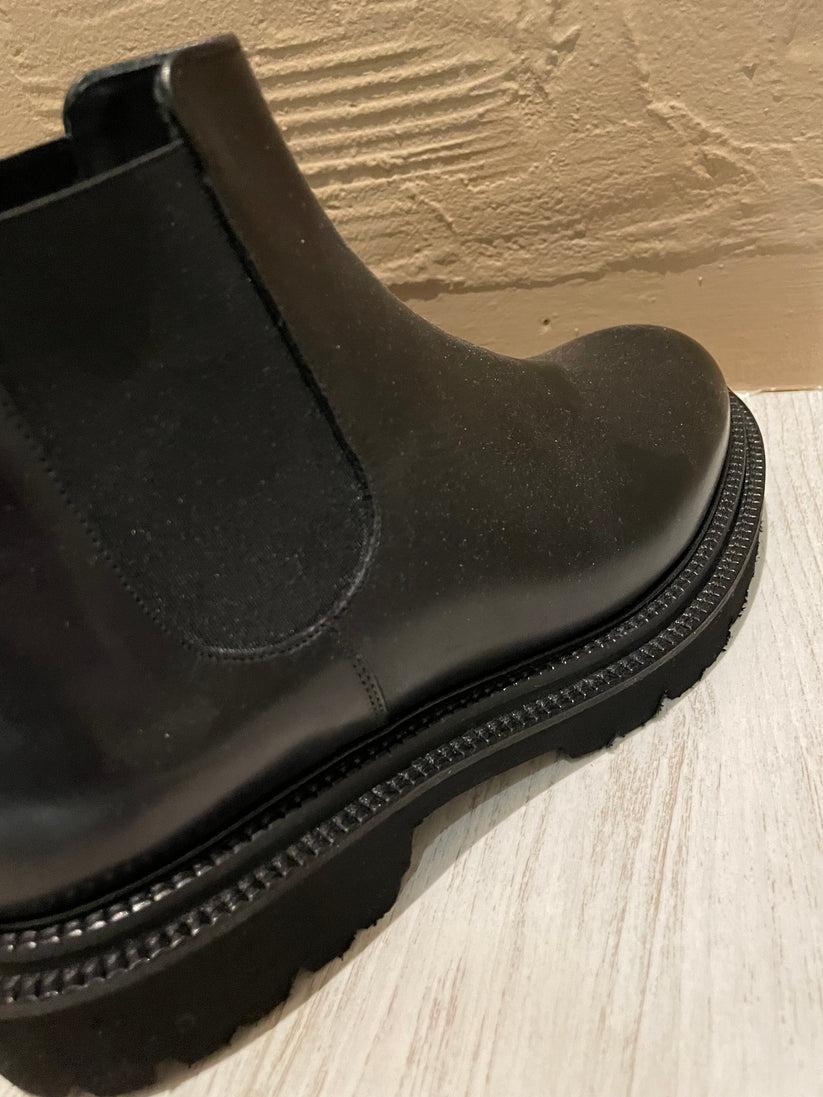 Underground Couture Stivaletto Vitello nero Presa