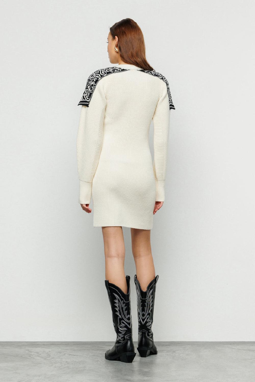Akep ABITO CORTO AKEP CON SPALLINE IN TESSUTO JACQUARD 2025