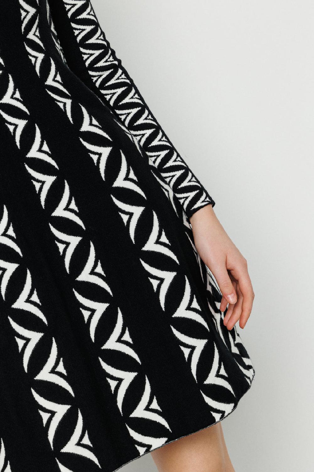Akep ABITO CORTO AKEP CON GONNA A RUOTA IN JACQUARD Vendita