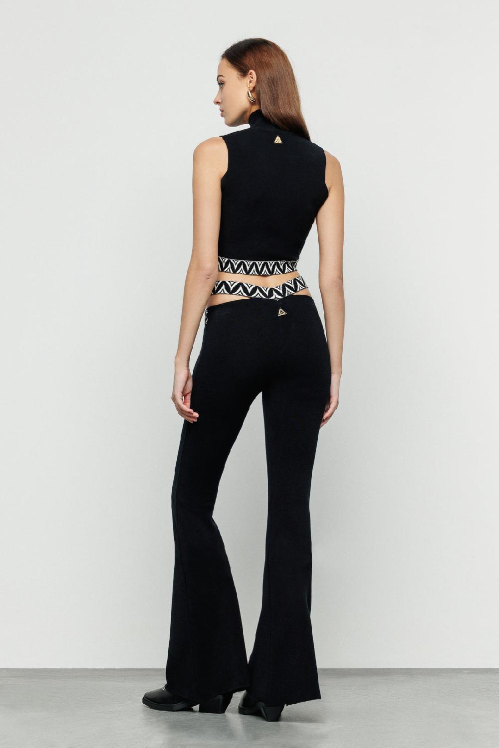 Akep CROP TOP CON ORLO SUL FONDO IN JACQUARD Vendita