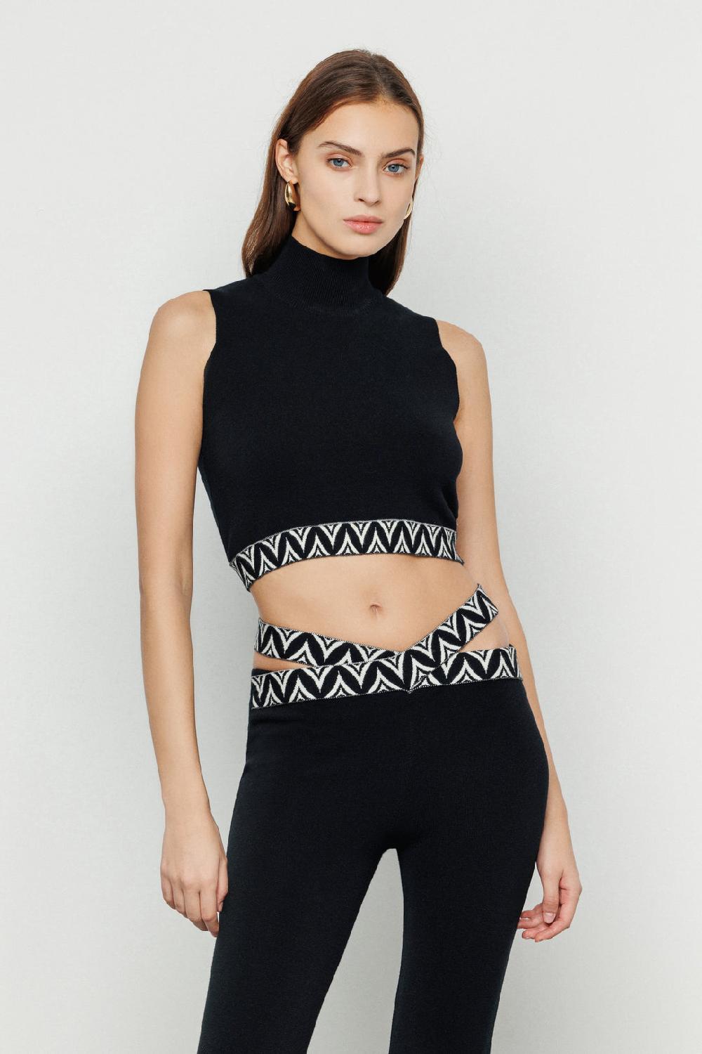 Akep CROP TOP CON ORLO SUL FONDO IN JACQUARD Vendita