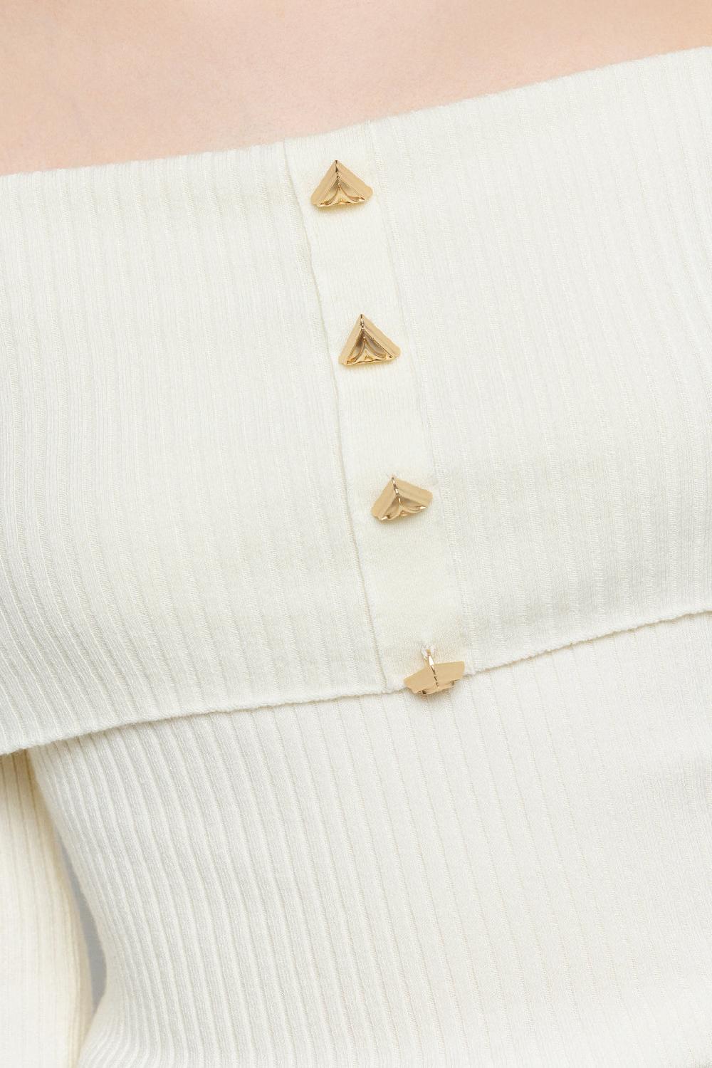 Akep PULLOVER AKEP SCOLLO BARDOT CON BOTTONI LOGATI In Linea