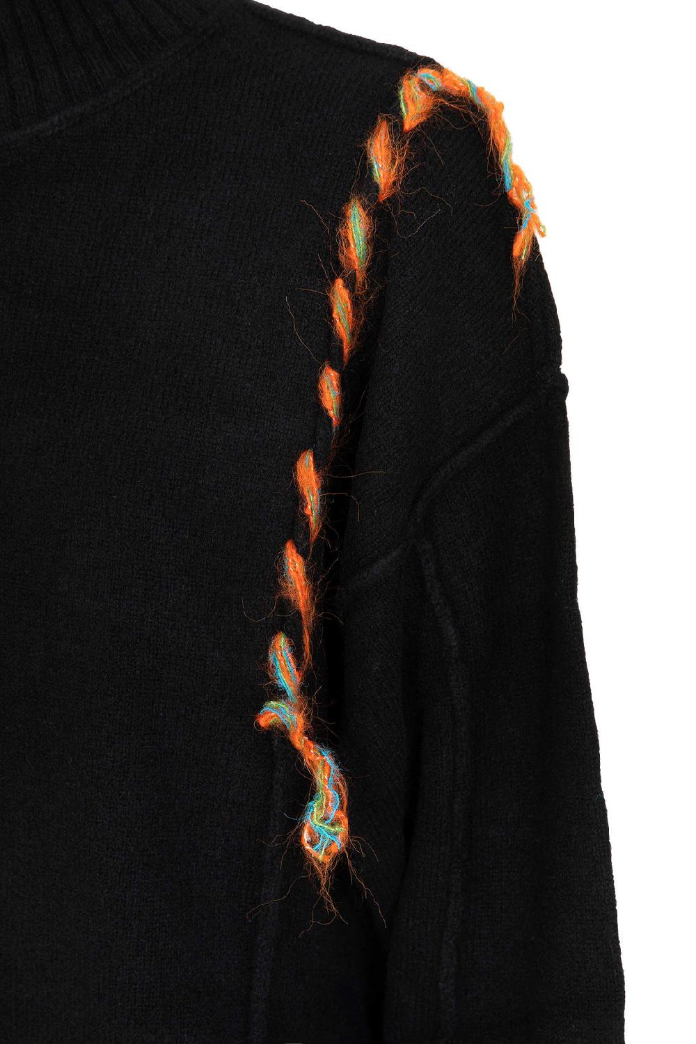 Akep MAGLIONE AKEP A COLLO ALTO DETTAGLI CUT OUT Sottocosto
