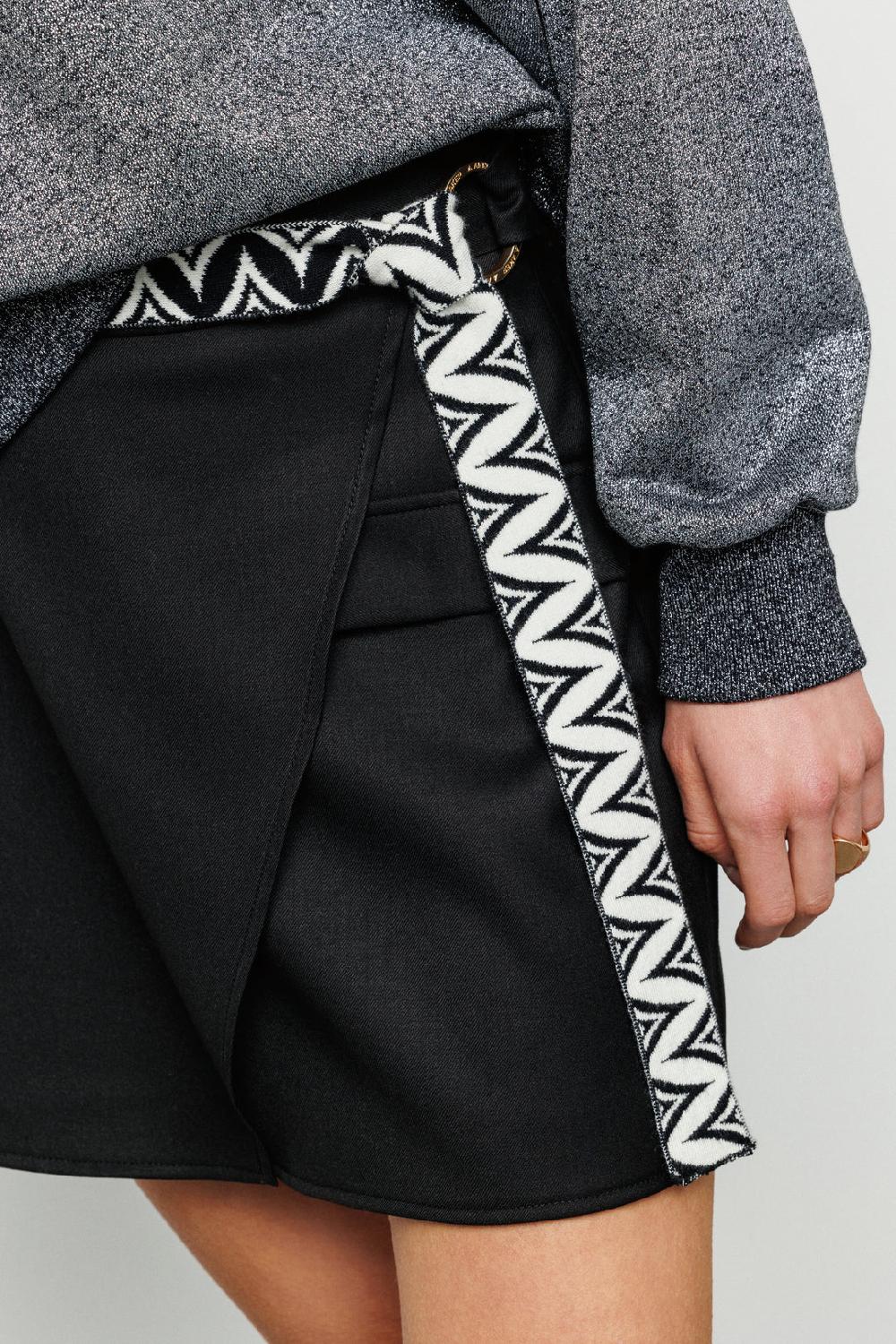 Akep MINIGONNA AKEP IN FRESCO LANA CON CINTO JACQUARD Saldi