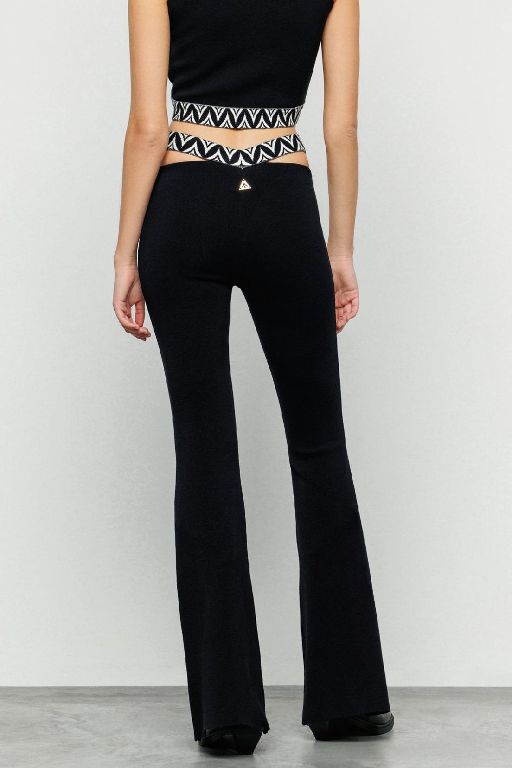 Akep PANTALONE FLARE AKEP CON DETTAGLIO JACQUARD LOGO ALLOVER Nuovo