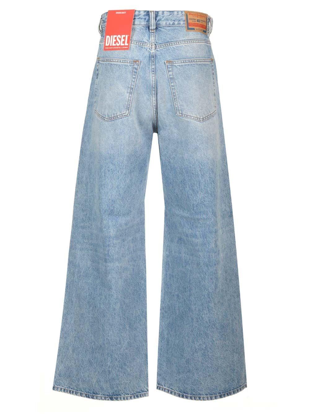Al Duca D'Aosta Diesel Jeans ampio "1996 D-SIRE" Hotsell