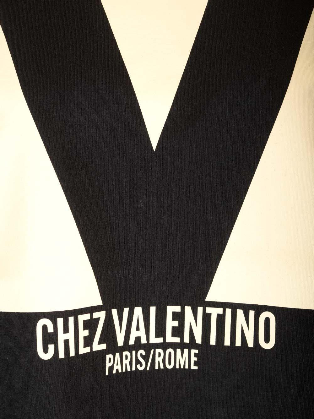 Al Duca D'Aosta Valentino Garavani T-shirt stampa "Chez Valentino" Promozione