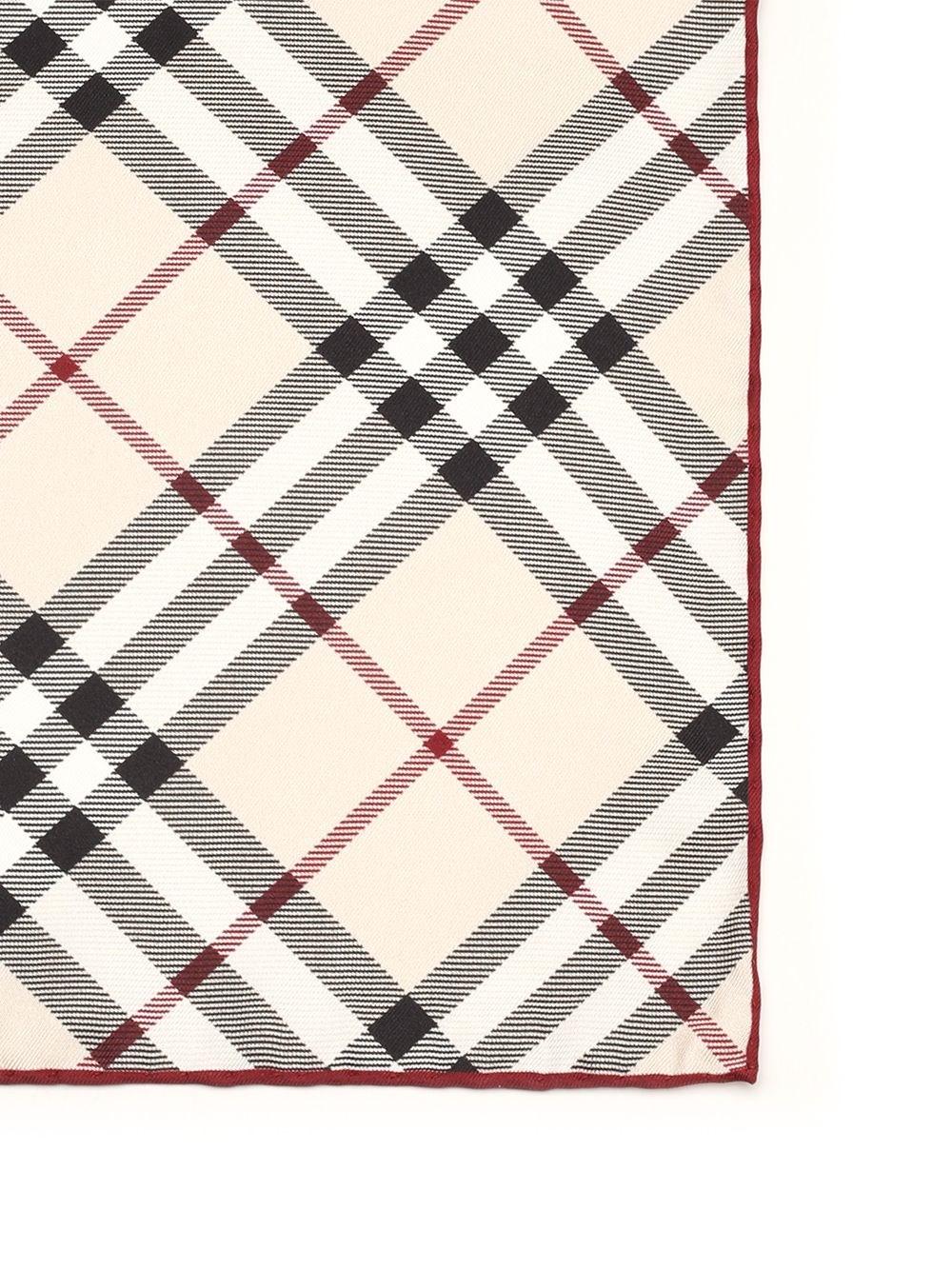 Al Duca D'Aosta Burberry Foulard in seta Check In Linea