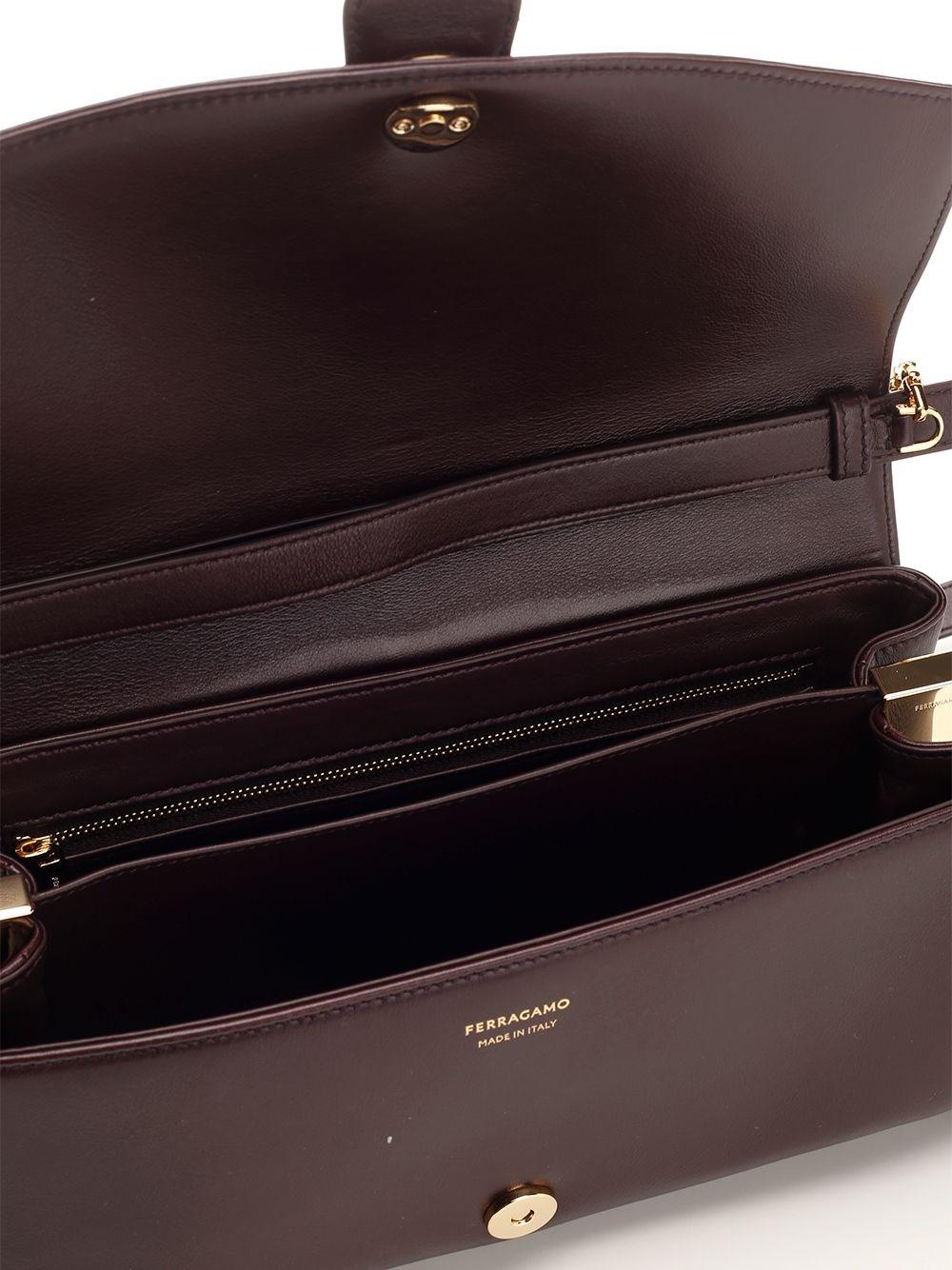 Al Duca D'Aosta Ferragamo GANCINO POUCH MEDIUM SHOULDER BAG WITH SHOUDLER STRAP AND CHAIN BORDEAUX Latest fashion