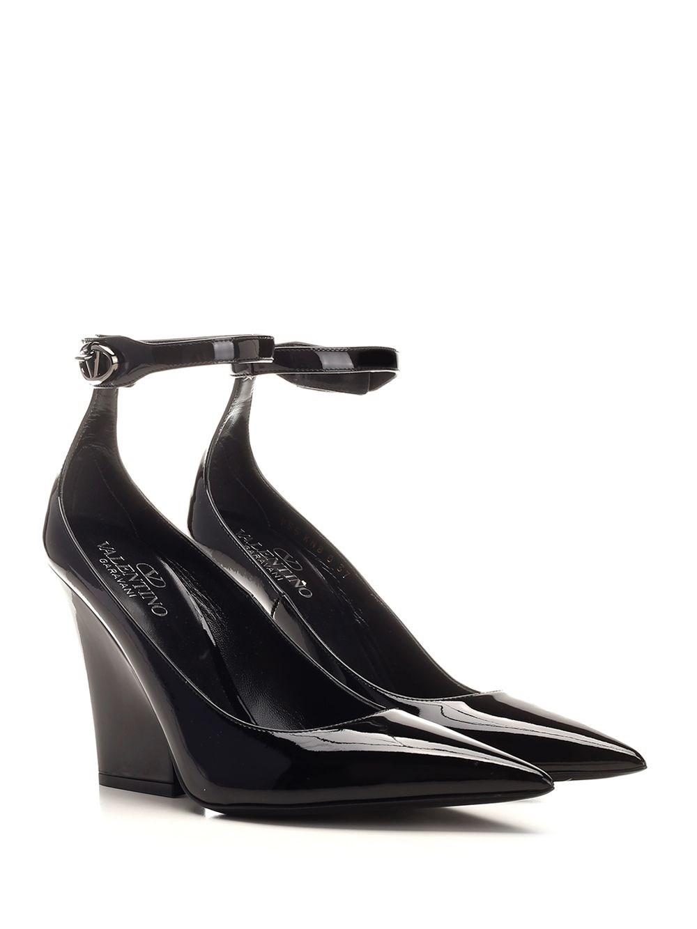 Al Duca D'Aosta Valentino Garavani Dècolletè con zeppa Flash Sale