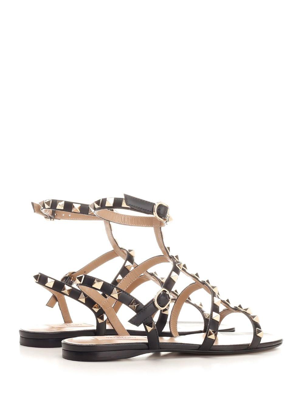 Al Duca D'Aosta Valentino Garavani Sandali alla schiava "Rockstud" Offerta San Valentino
