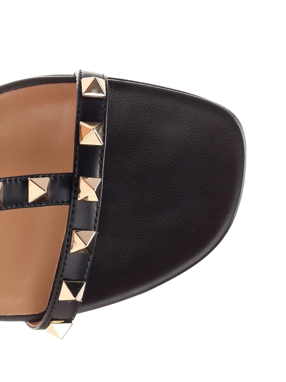 Al Duca D'Aosta Valentino Garavani Sandali alla schiava "Rockstud" Offerta San Valentino