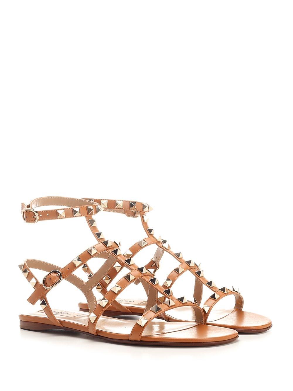 Al Duca D'Aosta Valentino Garavani Sandali alla schiava "Rockstud" Offerta Anniversario