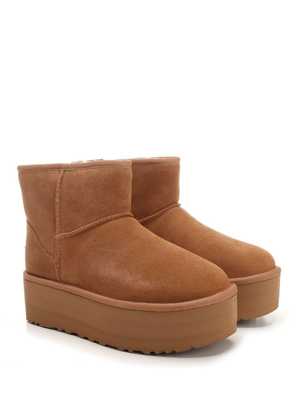 Al Duca D'Aosta Ugg Stivaletti "Classic Mini Platform" Nuovi prodotti