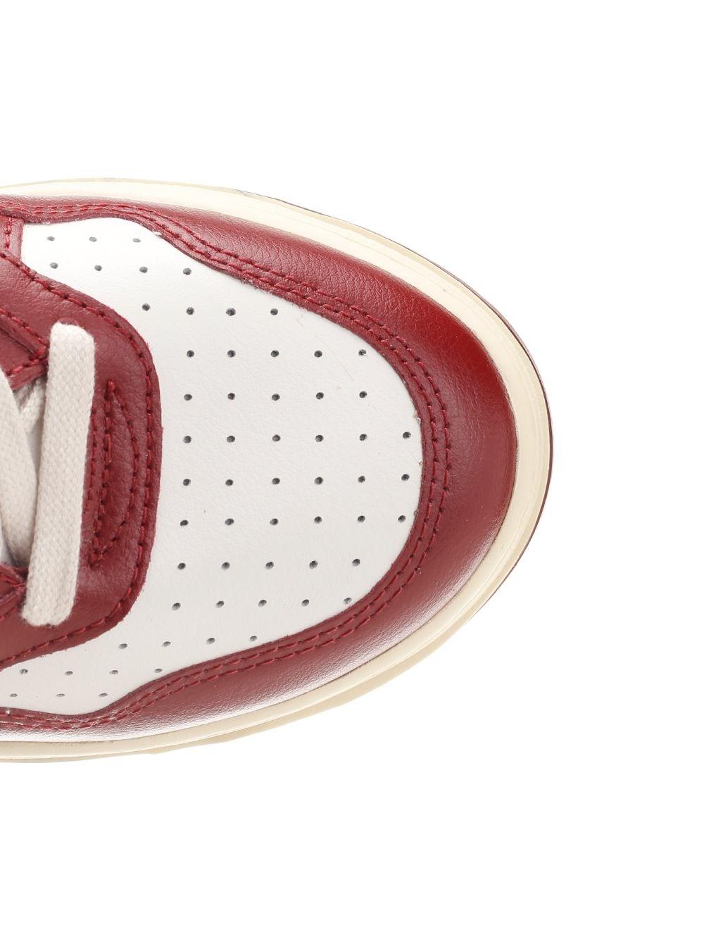 Al Duca D'Aosta Autry Sneakers "Medalist" Liquidazione