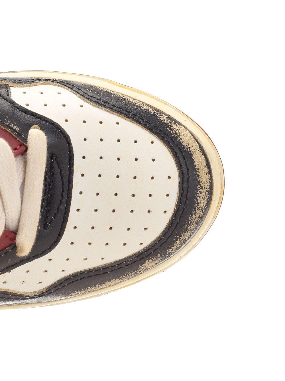 Al Duca D'Aosta Autry Sneaker "Medalist Low Super Vintage" Ultimo giorno