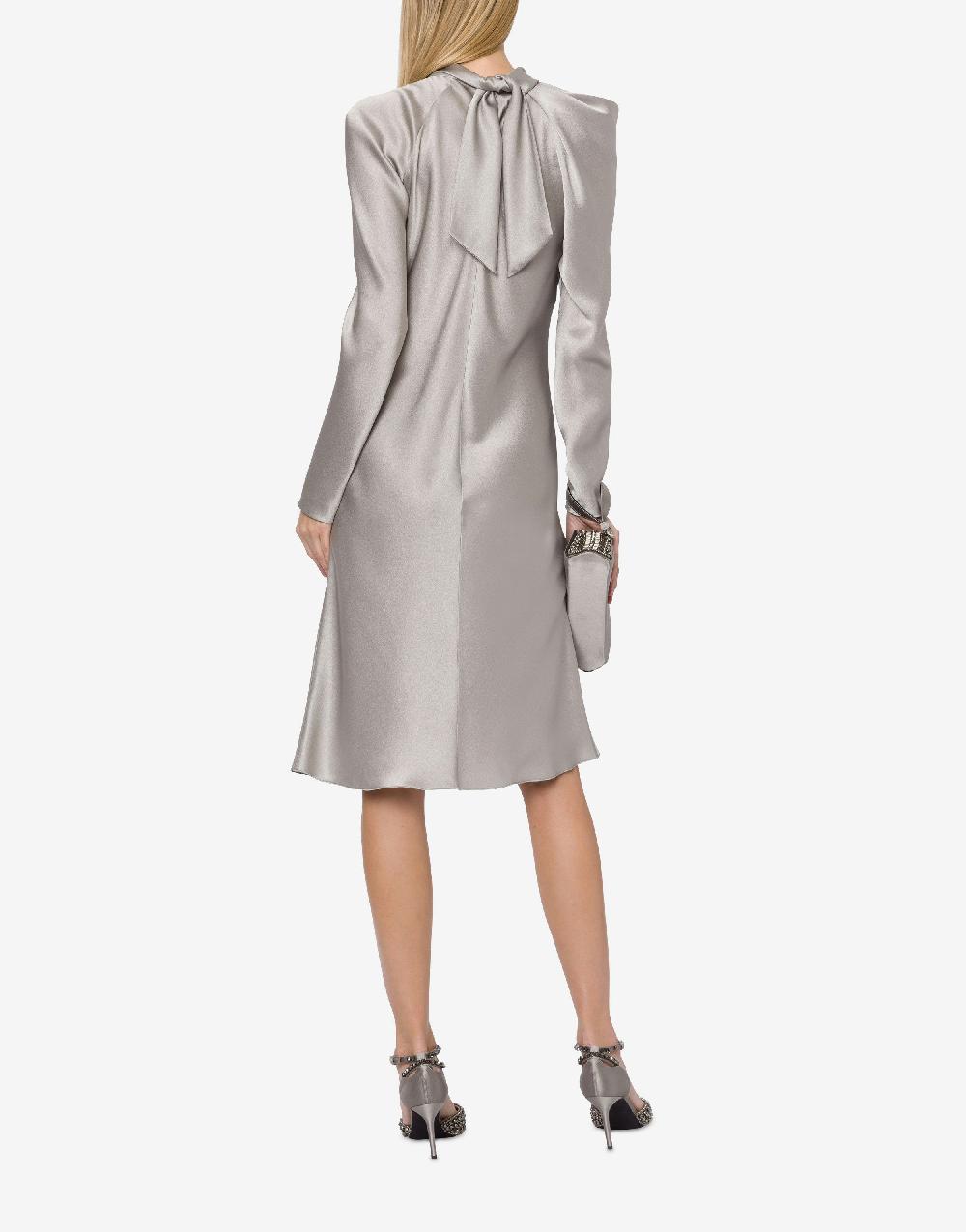 Alberta Ferretti Abito midi in raso con ruche Spedizione Gratuita