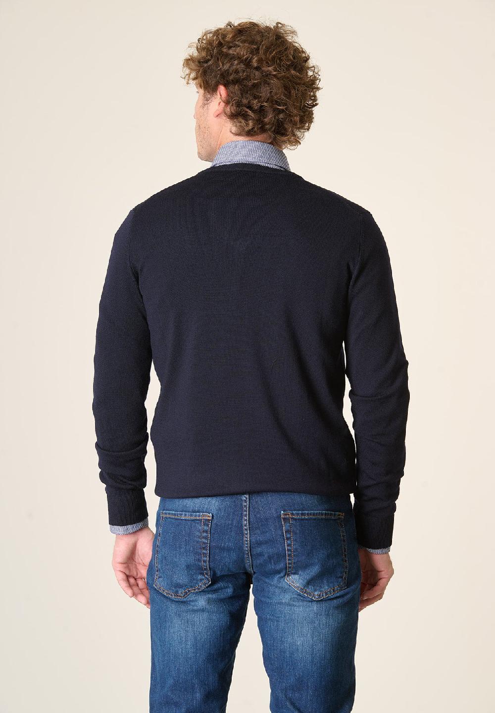 Angelico Scollo V blu lana merinos extrafine Italia
