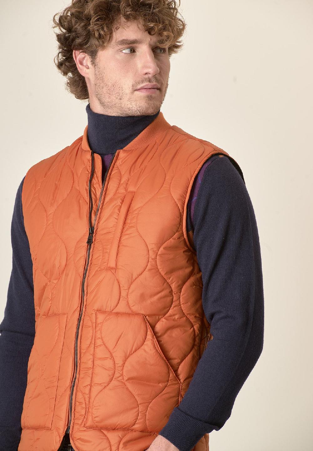 Angelico Gilet arancione trapuntato 2025