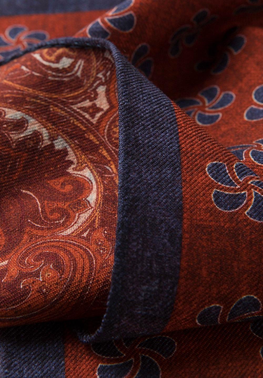 Angelico Pochette bordeaux blu fronte retro lana Convenienza